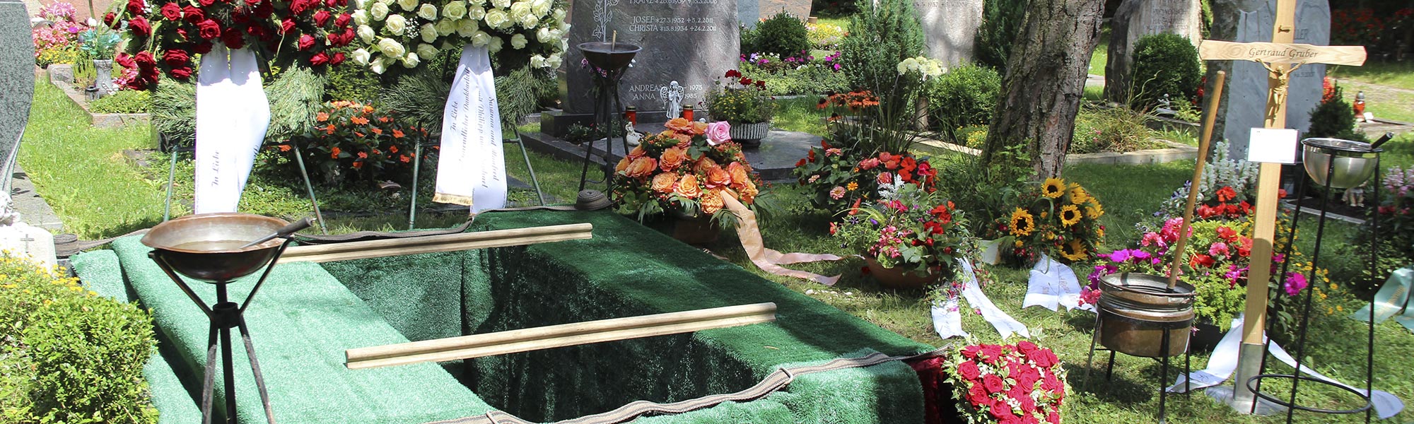 Kopfleiste Grabanlage