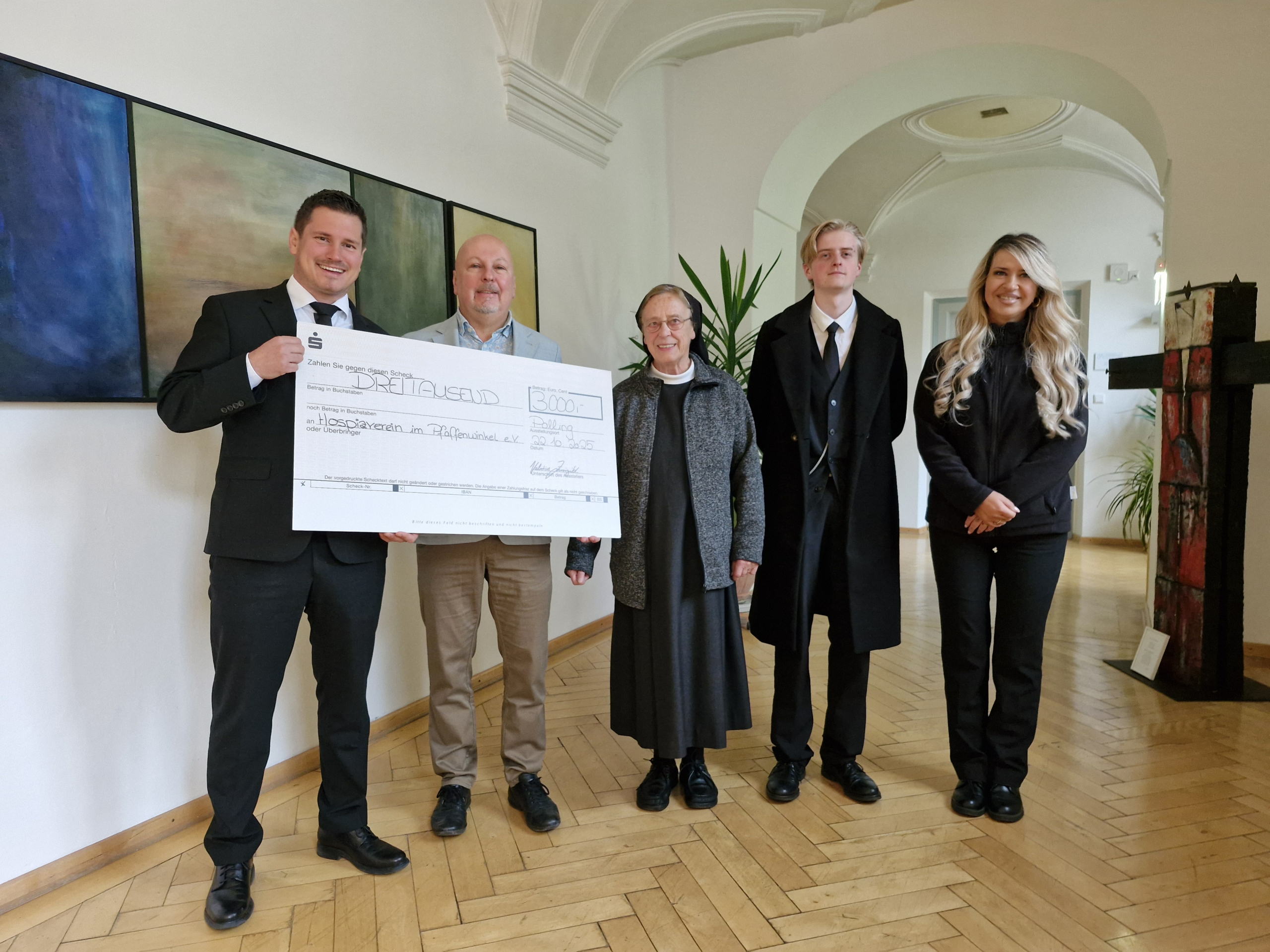 Zirngibl Bestattungen spendet 3.000 Euro an das Hospiz im Pfaffenwinkel – Unterstützung für das neue St. Martin Kinderhospiz in Polling